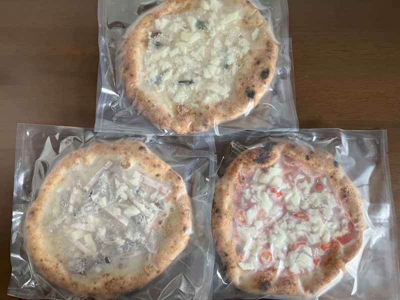 PIZZERIA AL CENTROの冷凍ピザ