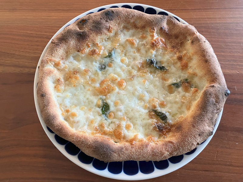 PIZZERIA AL CENTRO「ビアンカノルマーレ」