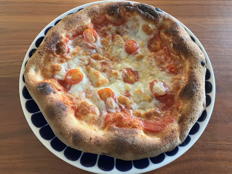 PIZZERIA AL CENTRO「チーズたっぷりのマルゲリータ」