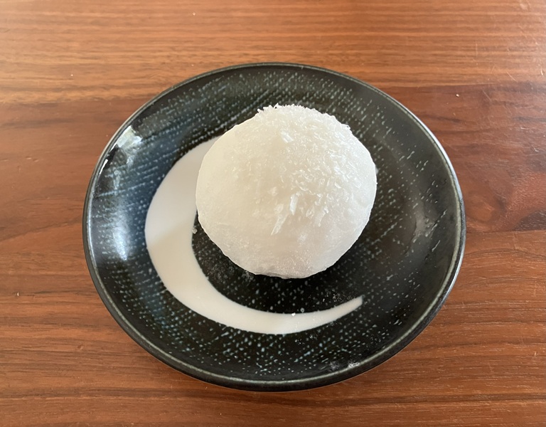 SISIRIの雪もちを食べてみた