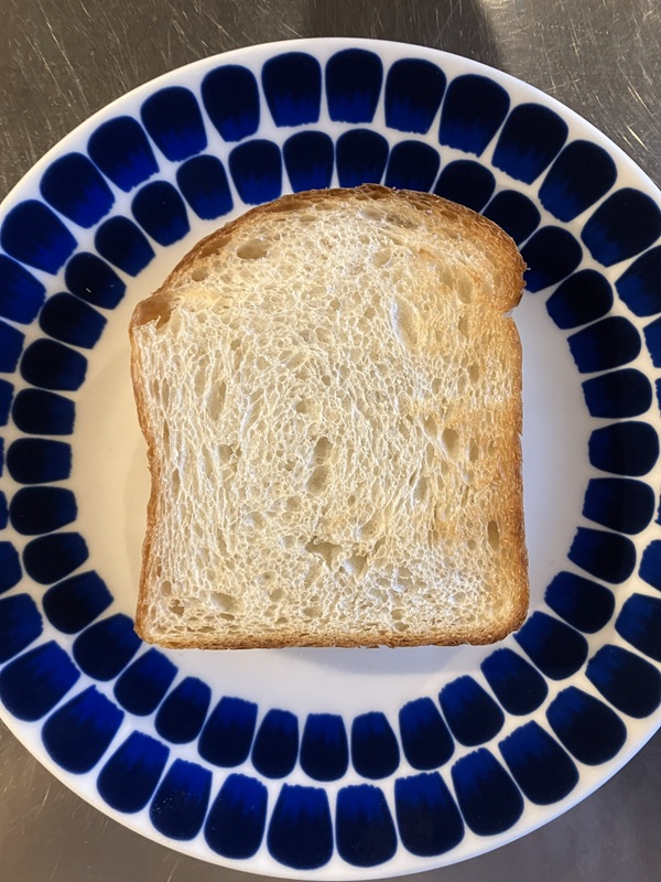 バカンスの食パン